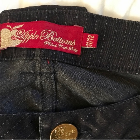 Apple-bottom Jeans size  11/12 - Picture 3 of 6